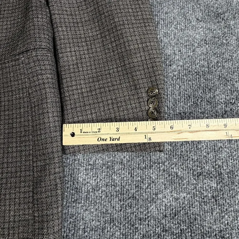 Hart Schaffner Marx Blazer Mens 41R Brown Gray Wool Made USA Check Sport Coat